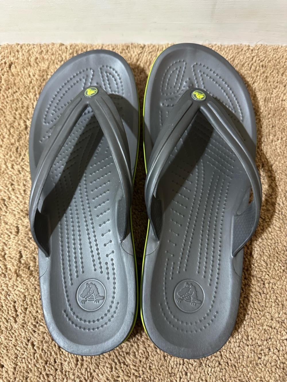 Crocs Crocband Flip Flops Unisex Graphite Bolt Green Size M10 W12 Sandals